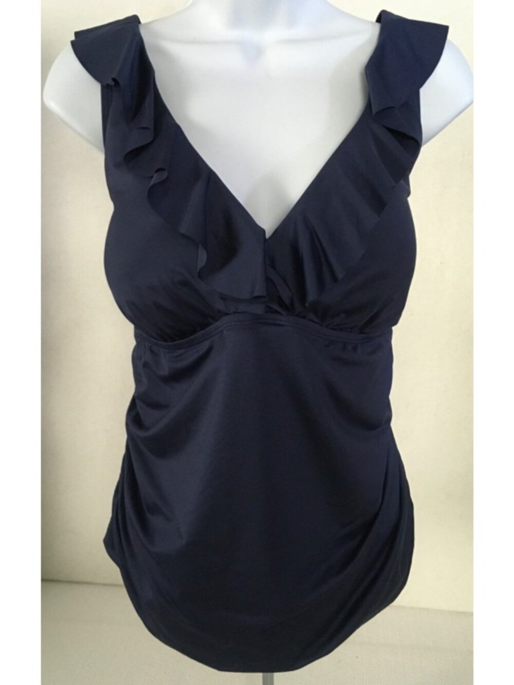 Sonet Shores Tankini Size 20W Navy Blue Ruffle V neck Removable Pads New